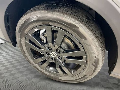 New 2026 Honda HR-V Sport image 13