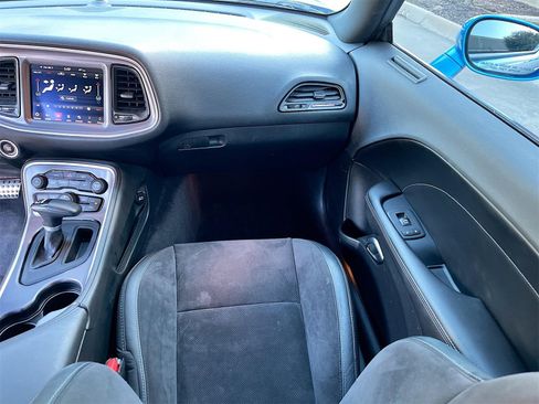 Used 2019 Dodge Challenger R/T Scat Pack w/ T/A Package image 23