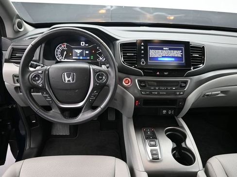 Used 2023 Honda Ridgeline RTL image 11