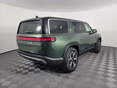 Used 2024 Rivian R1S Adventure AWD/4WD image 5