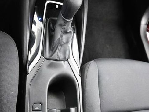 Used 2025 Toyota Corolla LE FWD image 25