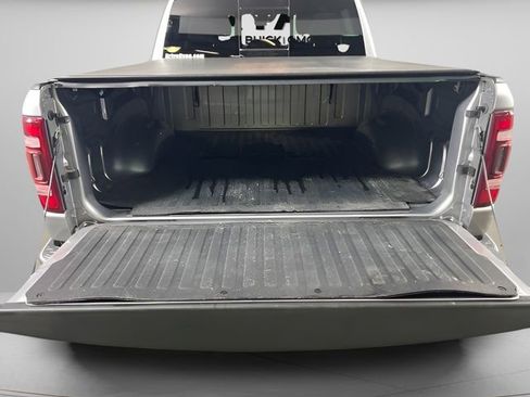 Used 2021 RAM 1500 Laramie AWD/4WD image 12