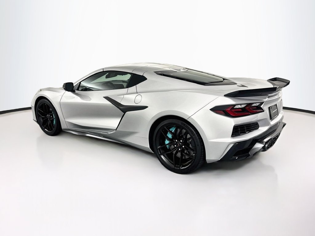Used 2026 Chevrolet Corvette Z06 RWD image 41