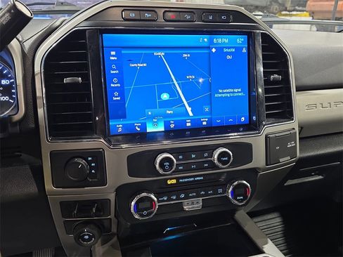 Used 2022 Ford F450 Lariat w/ FX4 Off-Road Package image 22