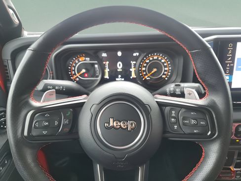 Used 2024 Jeep Wrangler Unlimited Rubicon 392 AWD/4WD image 18