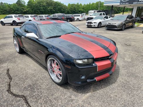 Used 2014 Chevrolet Camaro LT RWD image 2