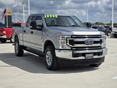 Used 2020 Ford F250 XL w/ STX Appearance Package AWD/4WD image 4