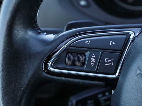 Used 2018 Audi Q3 2.0T Premium Plus w/ Premium Plus Package image 21