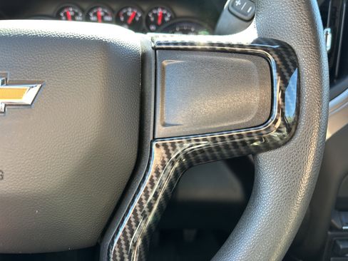 Certified 2024 Chevrolet Silverado 2500 Custom w/ Custom Value Package image 19