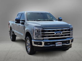 Used 2024 Ford F250 Lariat w/ Lariat Ultimate Package AWD/4WD video 3