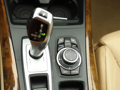 Used 2011 BMW X5 xDrive50i AWD/4WD image 25