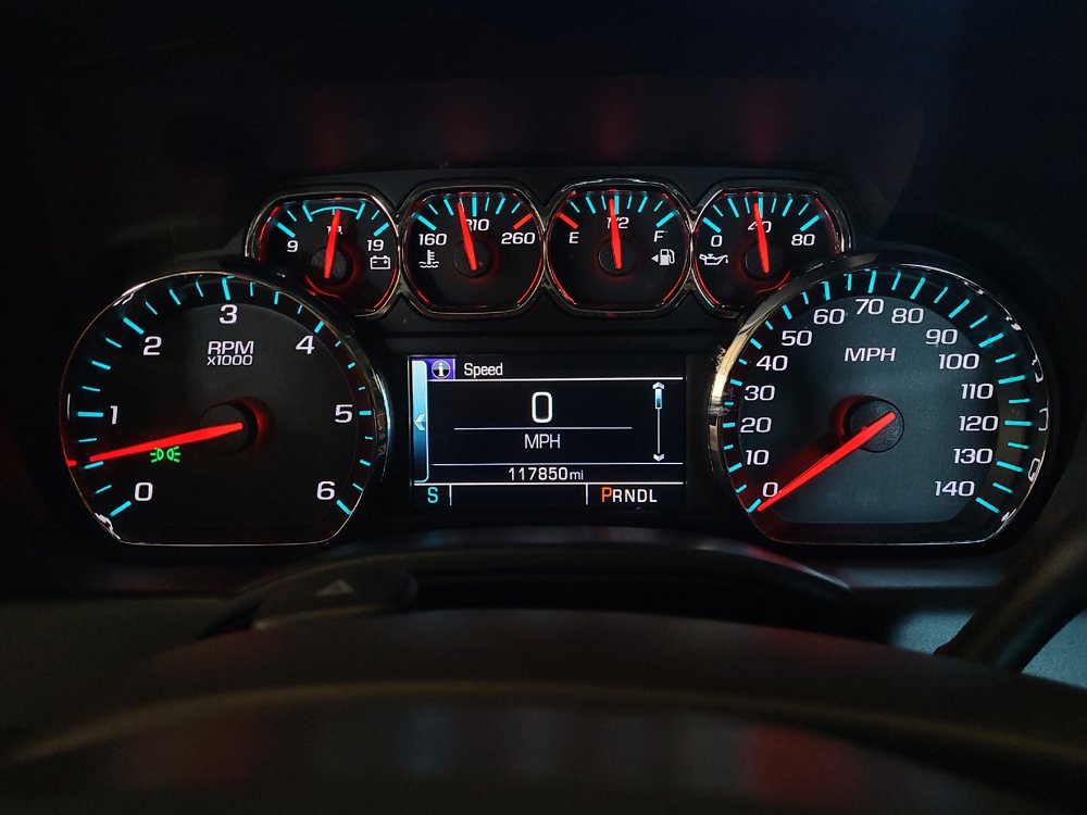 Used 2018 Chevrolet Silverado 1500 LT w/ All Star Edition RWD image 23