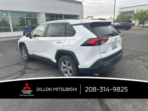 Used 2025 Toyota RAV4 XLE AWD/4WD image 8