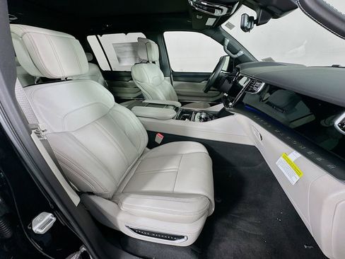 New 2026 Jeep Grand Wagoneer Summit image 37