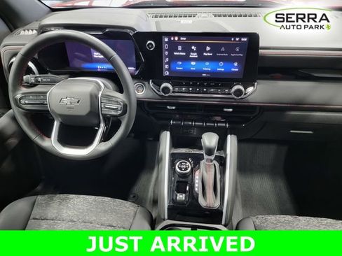 Certified 2024 Chevrolet Colorado Z71 w/ Z71 Convenience Package 2 image 28