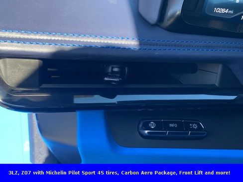 Used 2023 Chevrolet Corvette Z06 w/ Z07 Performance Package image 30