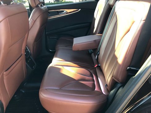 Used 2019 Lincoln Nautilus Reserve image 22