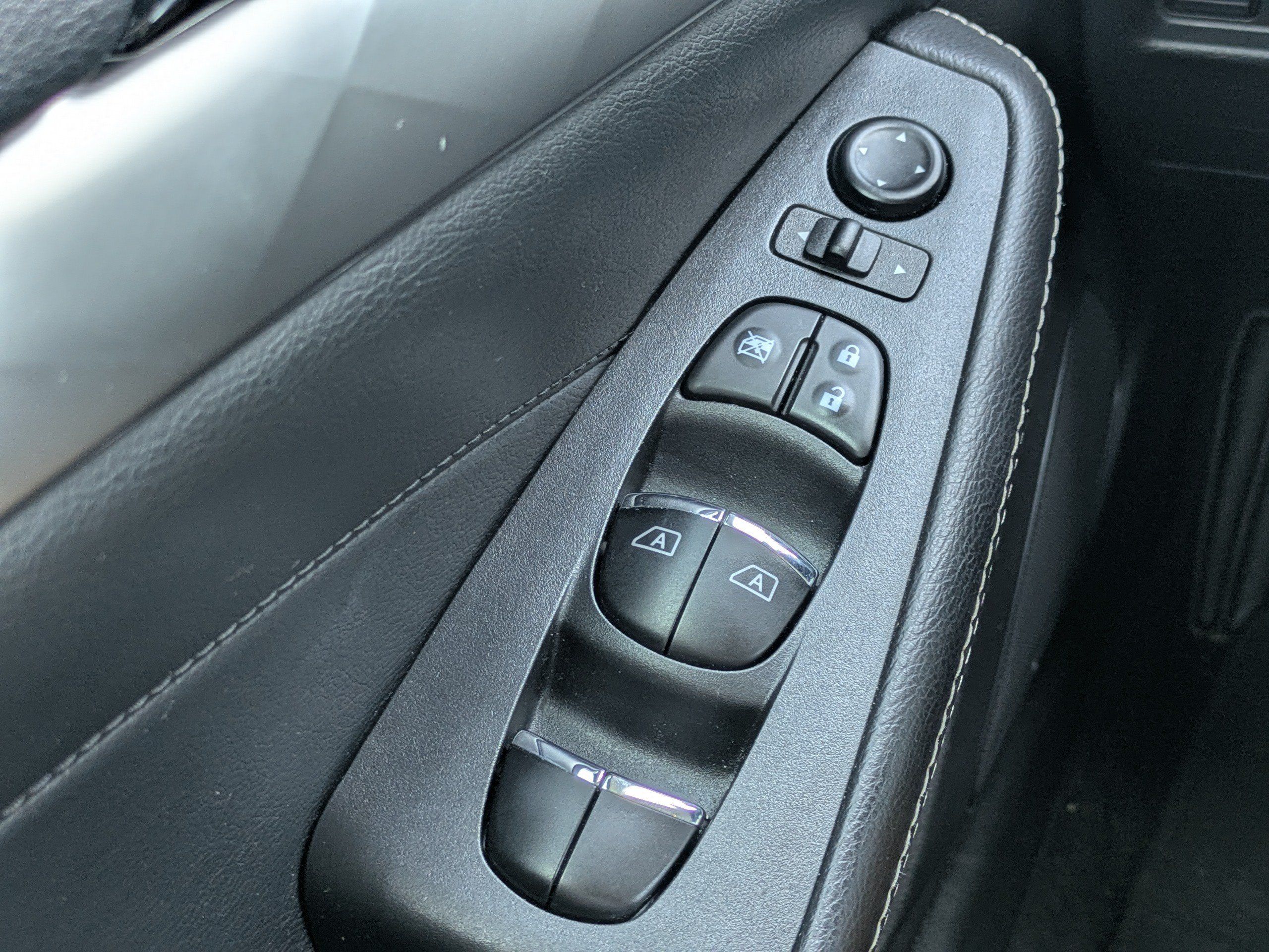 Used 2021 Nissan Maxima 3.5 SV w/ Floor Mat Group FWD image 20
