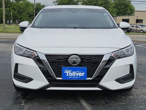 Used 2023 Nissan Sentra SV FWD image 3