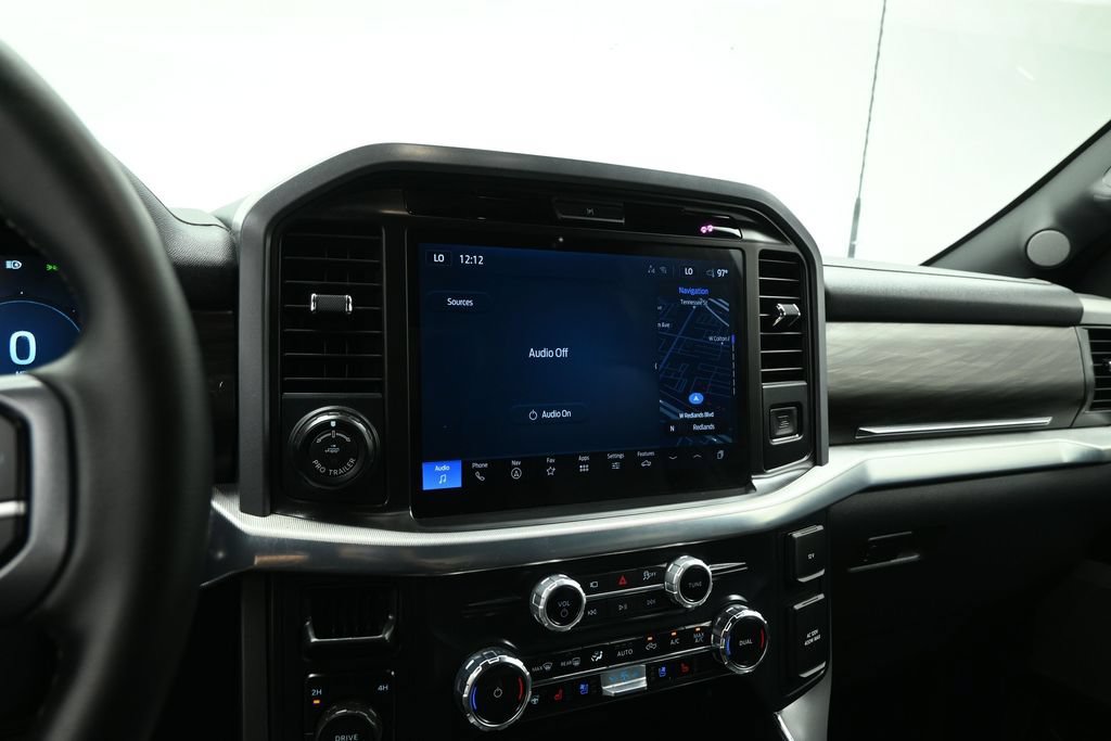 Used 2025 Ford F150 Lariat AWD/4WD image 13