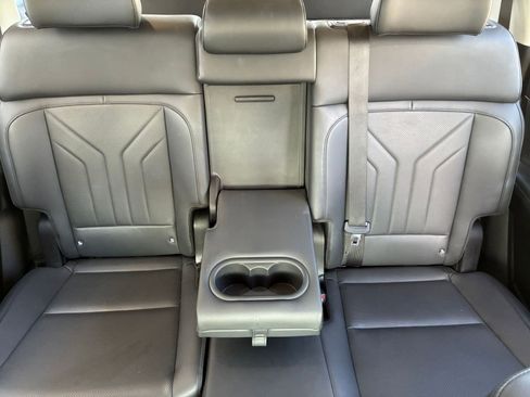 Used 2025 Hyundai Santa Fe SEL image 41