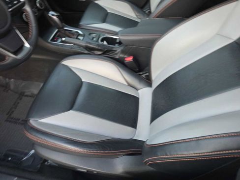 Used 2019 Subaru Crosstrek 2.0i Limited w/ Moonroof Package w/Navigation image 10