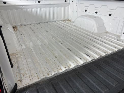 Used 2025 GMC Sierra 1500 SLT RWD image 37