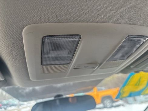 Used 2014 MAZDA MAZDA3 i Sport image 22