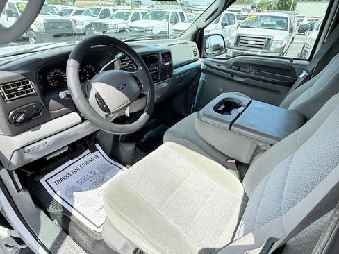 Used 2003 Ford Excursion XLT AWD/4WD image 11