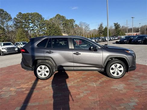 Used 2024 Toyota RAV4 LE image 37