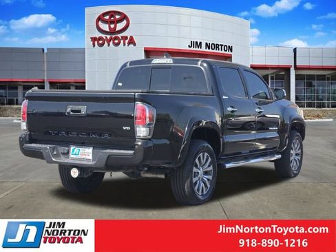 Used 2023 Toyota Tacoma Limited RWD image 8