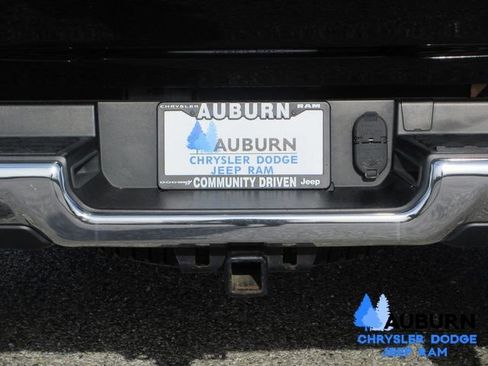 Used 2022 RAM 1500 Laramie w/ Off Road Group image 6