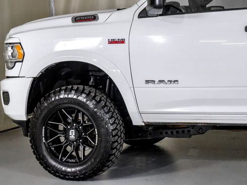 Used 2022 RAM 2500 Tradesman image 12
