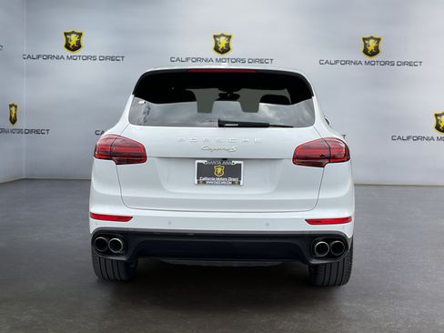 Used 2016 Porsche Cayenne S AWD/4WD image 6