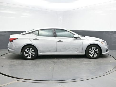Used 2021 Nissan Altima 2.5 S image 8