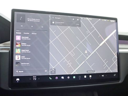 Used 2022 Tesla Model X image 15