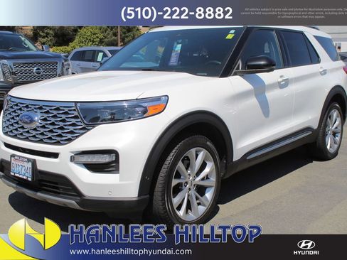 Used 2021 Ford Explorer Platinum w/ Equipment Group 601A image 2