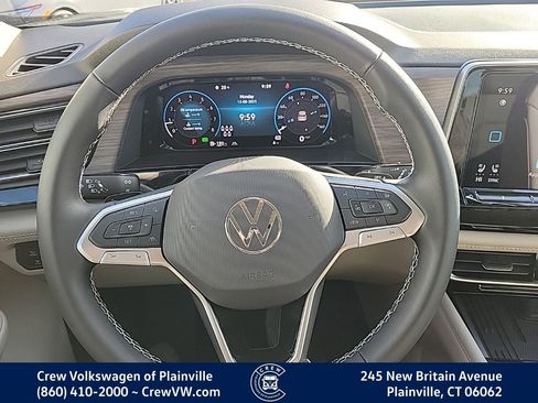 New 2026 Volkswagen Atlas SEL image 5