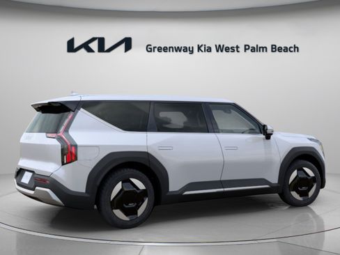 New 2026 Kia EV9 Light RWD image 8