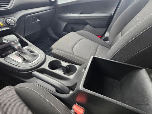 Used 2024 Kia Forte LXS image 38