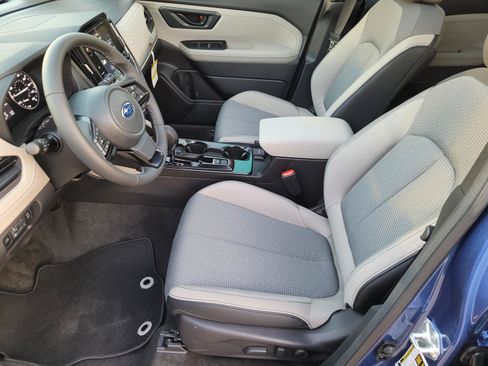 New 2026 Subaru Forester Premium AWD/4WD image 3