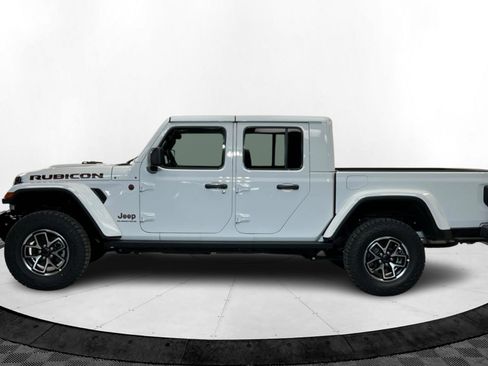 New 2025 Jeep Gladiator Rubicon image 2
