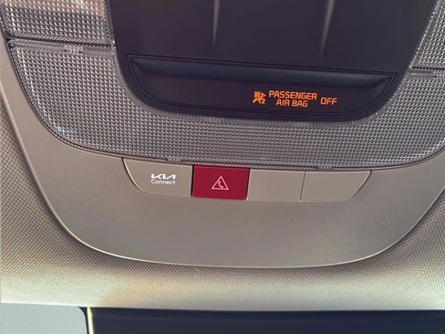 New 2026 Kia Sportage S image 28