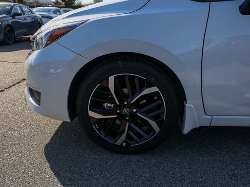 New 2025 Nissan Versa SR image 11