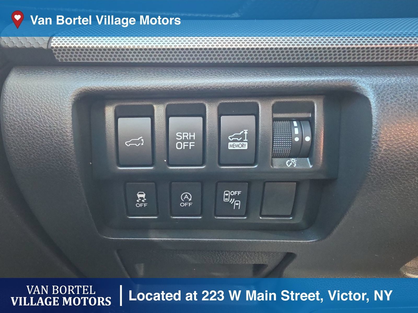 Used 2021 Subaru Forester Limited AWD/4WD image 18