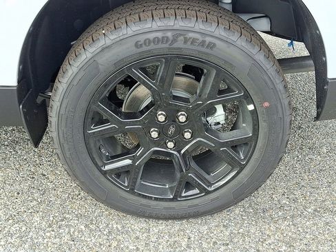 New 2025 Ford Maverick XLT w/ Black Appearance Package image 5