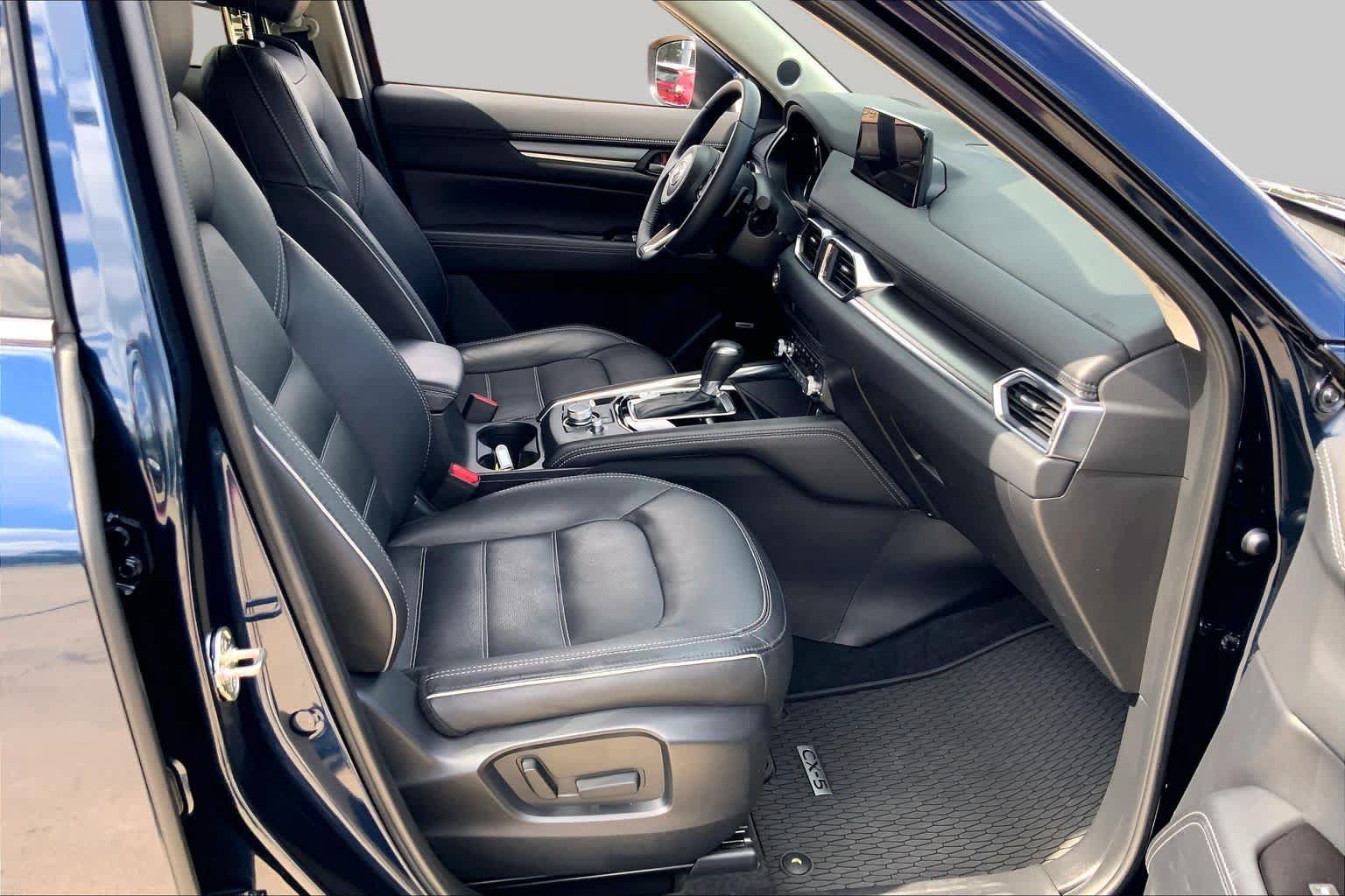 Used 2025 MAZDA CX-5 AWD 2.5 S w/ Premium Plus Pkg image 9