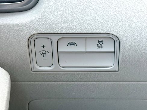 Certified 2021 Kia Sorento S image 28