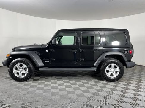 Used 2021 Jeep Wrangler Unlimited Sport w/ Sun And Sound Package AWD/4WD image 7