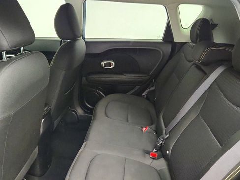 Used 2016 Kia Soul + w/ Designer's Package FWD image 20